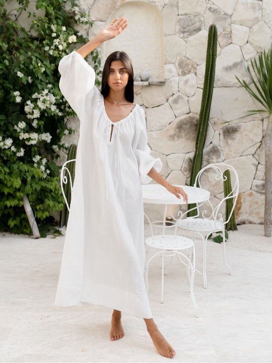 Free the Edit Dresses & Skirts - Like New - Linen - Romantic Billowy Maxi Dress - Off White